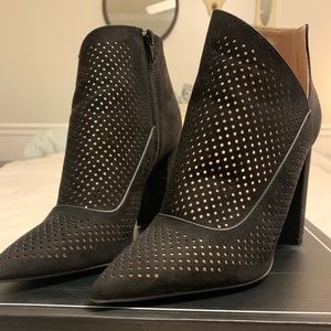 Black Suede Ankle Boot Pump